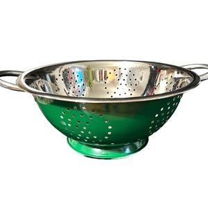 Hunter Green Stainless Steel 5 quart Colander/Strainer